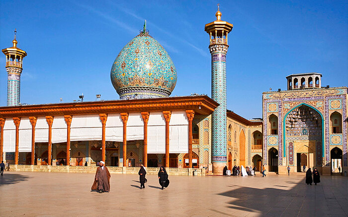 از گره ترافیک تا ریل زیارت؛ خط ۴ مترو چگونه شاهچراغ(ع) را به قلب شبکه ریلی متصل میکند؟