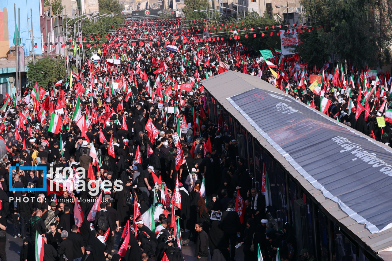 آیین تشییع پیکر مطهر آقای شهید ایران آغاز شد
