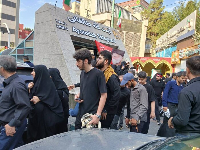 جهان نظارهگر یک ورق تاریخی دیگر/شهید زنده است