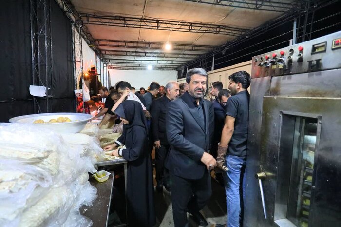 راه اندازی ۱۴ موکب در همدان برای پذیرایی از زائران مراسم تشییع رهبر شهید