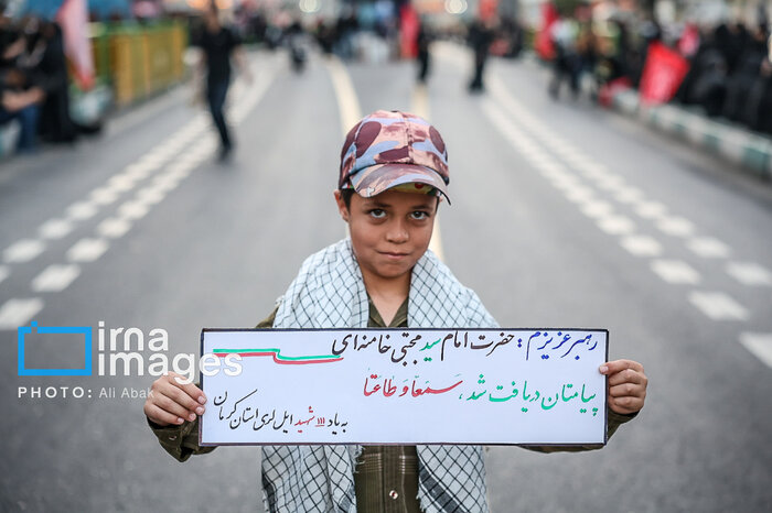 ما سربازان عهد «سیدمجتبی»؛ با تو قد می کشیم