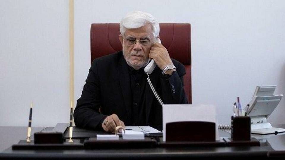 عارف در تماس با استانداران خراسان رضوی و قم، آخرین تمهیدات مراسم تشییع را پیگیری کرد
