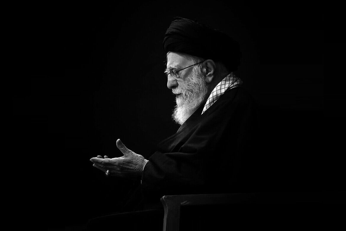 مکتب، اراده و راه امام شهید باید در زندگی همگی ساری و جاری باشد مکتب، اراده و راه امام شهید باید در زندگی همگی ساری و جاری باشد
