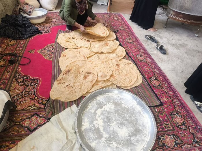 لذت خدمت در گرمای ۴۰ درجه نهبندان/ موکبداری با طعم عشق