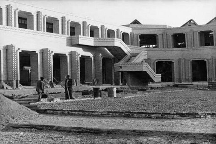 گوشه چشمی به یک اثر معماری معاصر اصفهان، «میدانگاه عباسی» چگونه ساماندهی میشود