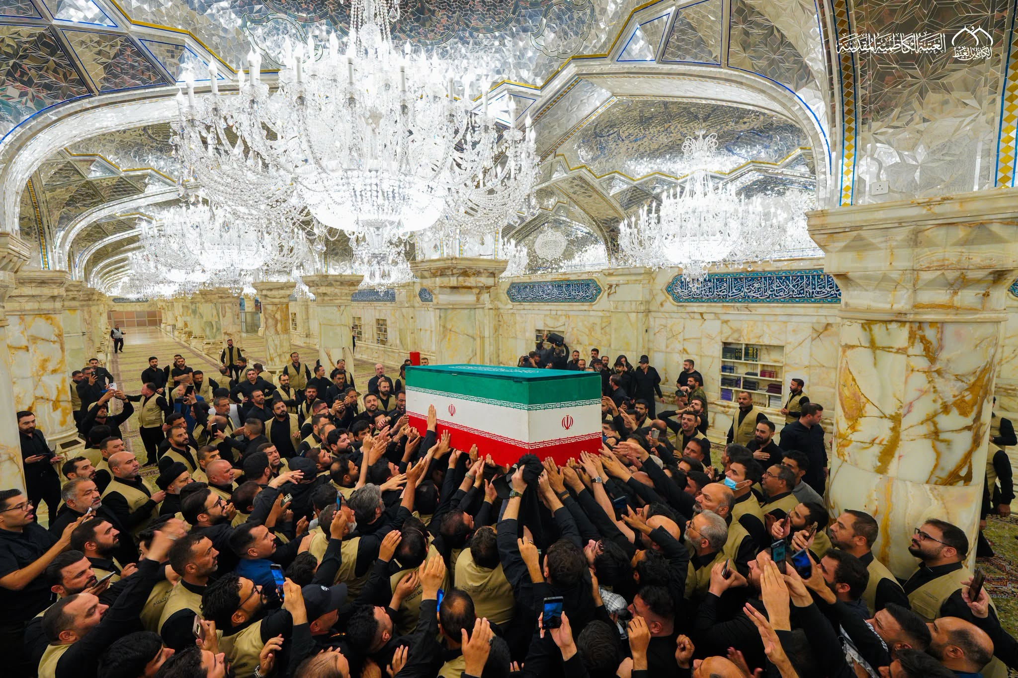 مرقد امامین جوادین (ع) میزبان پیکرهای مطهر اعضای خانواده رهبر شهید انقلاب