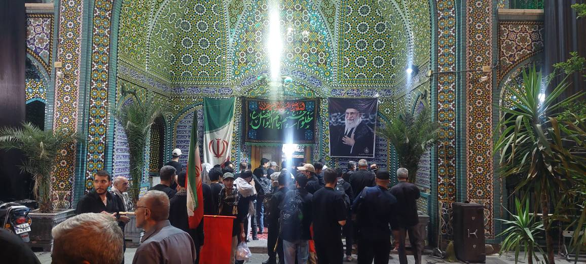 زائران امام شهید: حضور در مراسم وداع و تشییع امام شهید در راستای حفظ اقتدار نظام است
