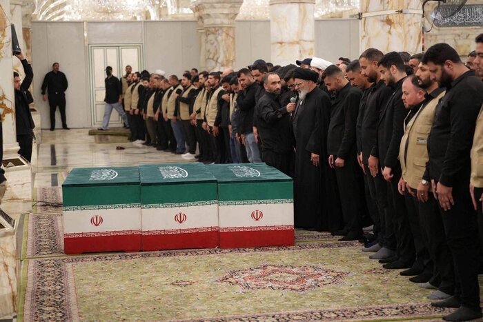 نجف در سوگ رهبر شهید انقلاب اسلامی؛ حضور گسترده مردم عراق در آیین تشییع