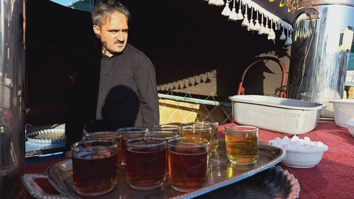 خادمان قافله عشق