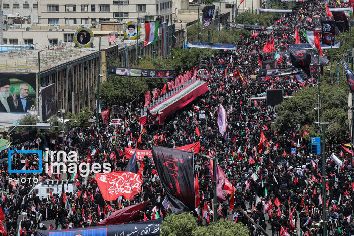 مشهد الرضا؛ قلب یک جهان در سوگ رهبر شهید