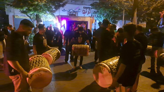 جاماندگان قافله عشق در سومین حرم اهل بیت(ع) به سوگ نشستند