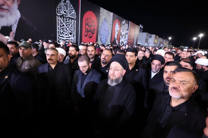 وداع سید عمار حکیم با رهبر شهید ایران در جوار بارگاه ملکوتی حضرت امام رضا (ع)
