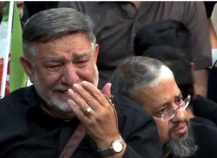 علی خمینی: ملت ایران در روزهای سخت فرصت سوگواری نداشت