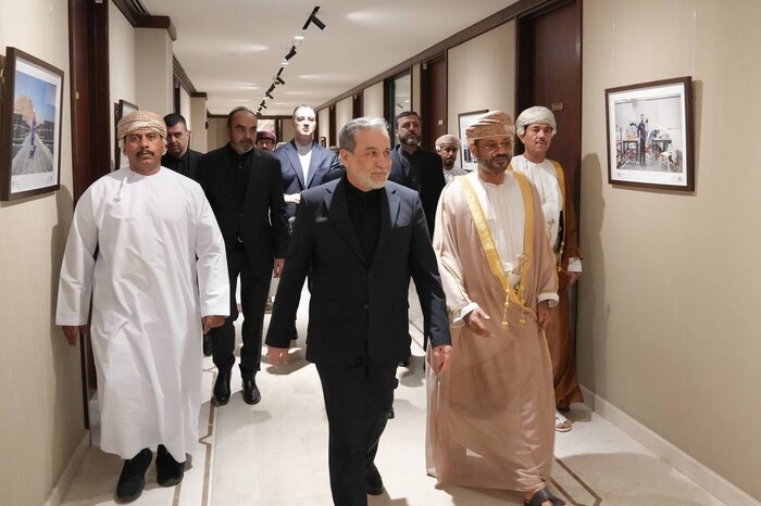 عراقچی وارد مسقط شد؛ تحولات تنگه هرمز و روابط دوجانبه در دستور کار