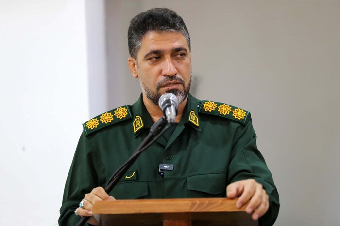 محفل انس با قرآن گرامیداشت یاد رهبر شهید انقلاب در کیش برگزار شد