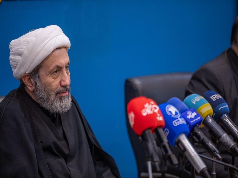 تجلیل از ۴۵ برگزیده جایزه دیپلماسی فرهنگی؛ ایمانی‌پور: شناخت راویان ایران وظیفه ماست