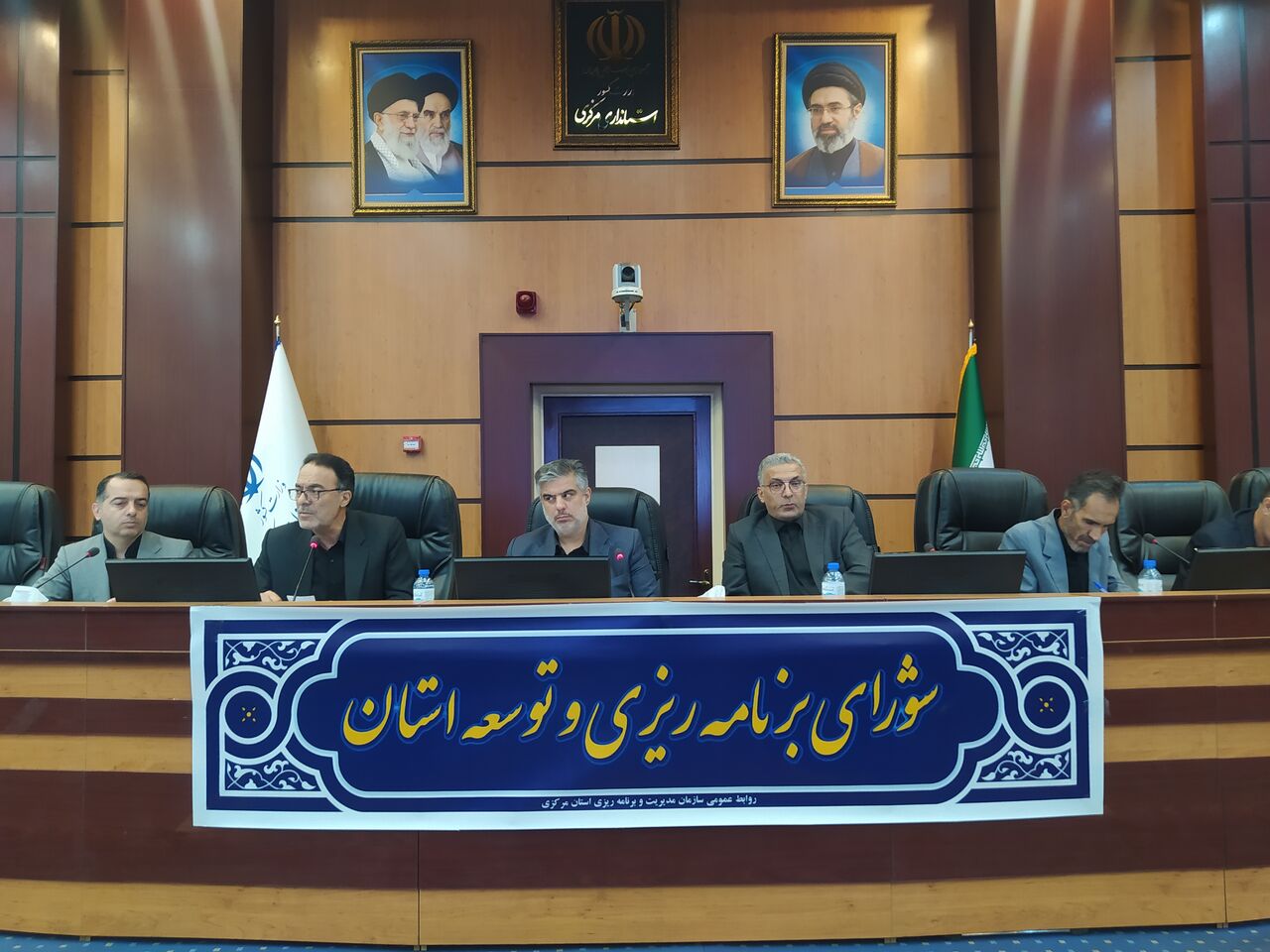 استاندار مرکزی: پروژه‌های عمرانی استان با اولویت جذب منابع ملی شتاب می‌گیرد