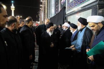 سومین شب آیین گرامیداشت آقای شهید ایران در حرم مطهر رضوی