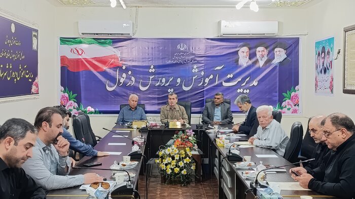 امتحانات نهایی برای ۱۰ هزار دانش‌آموز دزفول در حال برگزاری است