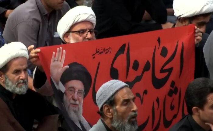 تشییع رهبر شهید رفراندوم جمهوری اسلامی بود