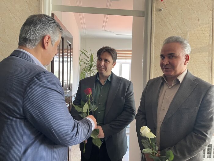 استاندار مرکزی: توسعه پایدار بدون توجه به بهزیستی و آسیبهای اجتماعی محقق نمیشود