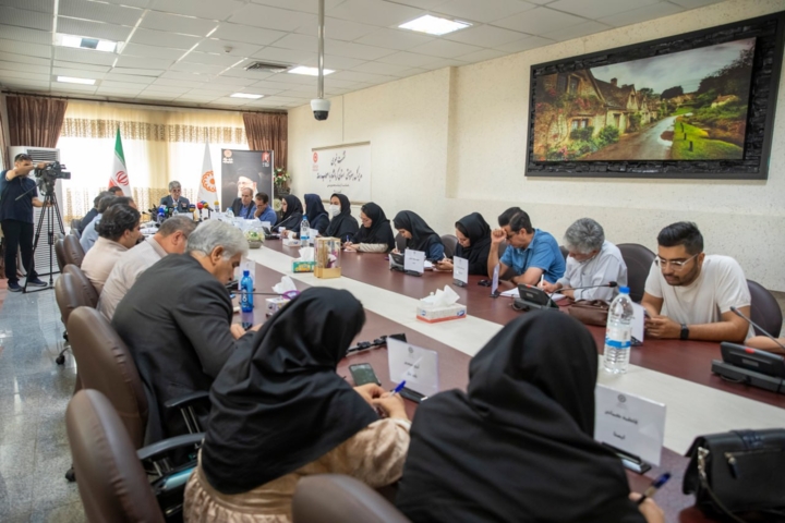 بهزیستی کرمانشاه اجرای طرح پایلوت پیشگیری از خودکشی با مشارکت داوطلبان را آغاز کرد