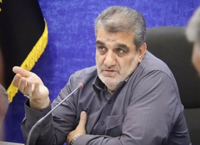 استاندار سمنان: حفظ آرامش بازار با پیشبینی هر نوع شرایط خاص مدنظر باشد
