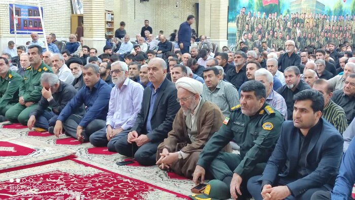 مردم گتوند با پیکر رزمندگان شهید حملات هوایی آمریکایی وداع کردند