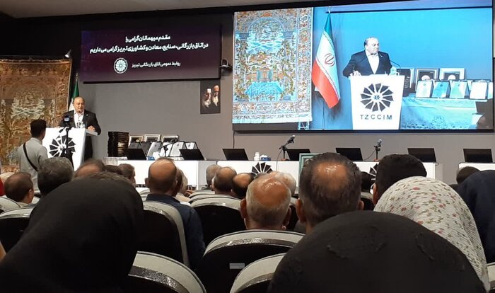 سرمایهگذاری در صنعت فرش دستباف تبریز جزو ۱۰ محور اولویتدار آذربایجانشرقی است