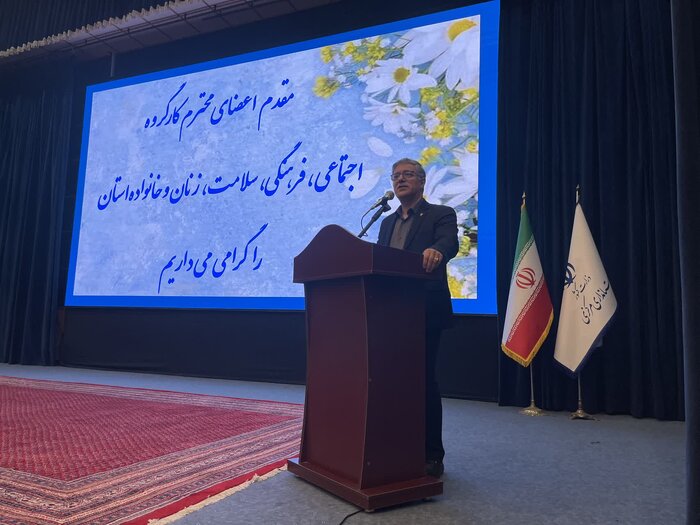 استاندار مرکزی: توسعه محلهمحور از اولویتهای اصلی دولت است