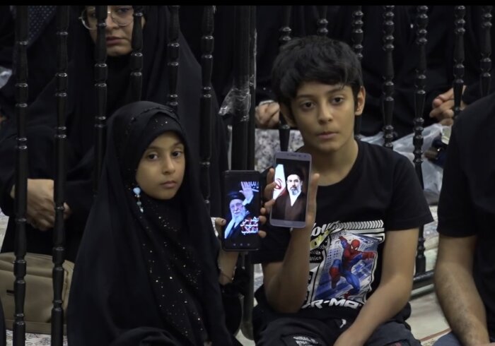 اعلام جنگ و صلح از وظایف انحصاری ولی فقیه است