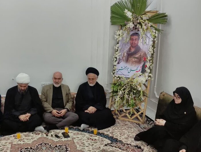 تاجبخش