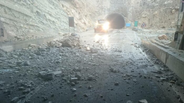 وقتی راه و آب و ریل هرمزگان هدف قرار گرفت