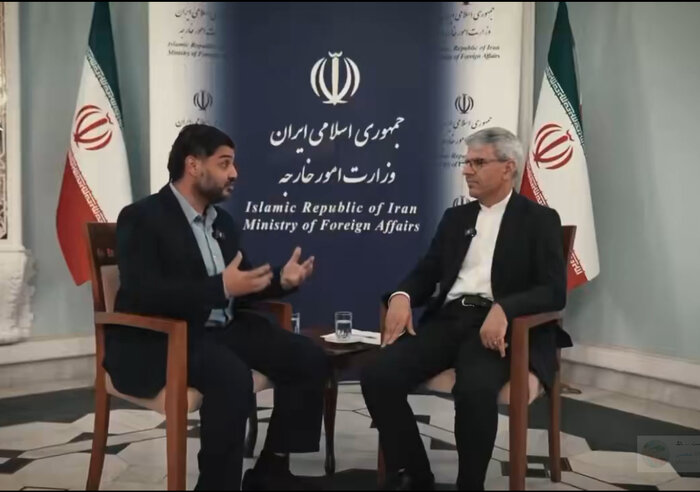 بقائی: ساختار حکمرانی آمریکا پراکنده و چندپاره شدهاست