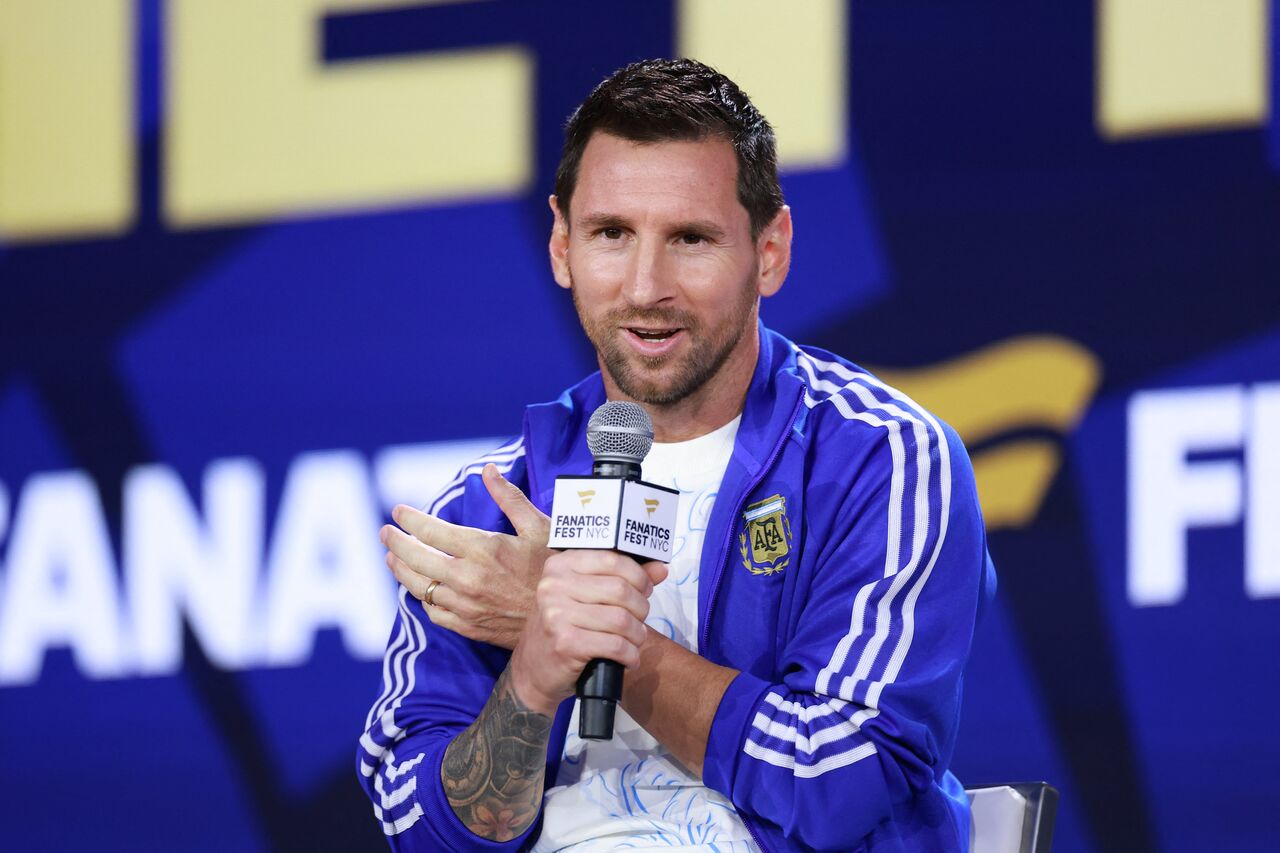 Messi: I hope Yamal is not ready/ I grew up with defeat since childhood