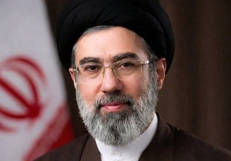 قائد الثورة يوجّه رسالة شكر للشعب العراقي للملحمة العظيمة التي سطرها في تشييع قائد الامة الشهيد