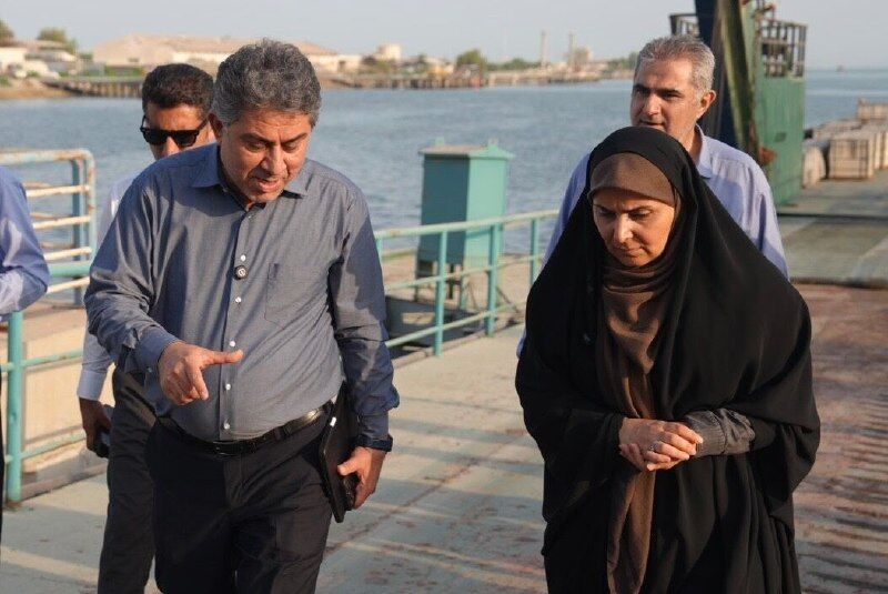 وزیر راه: هیچ انسدادی در مسیرهای ریلی کشور وجود ندارد