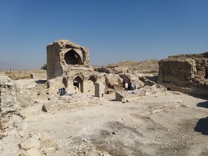 مرمت قلعه تاریخی «آرو» /نجات تمدنی از فراموشی و تخریب