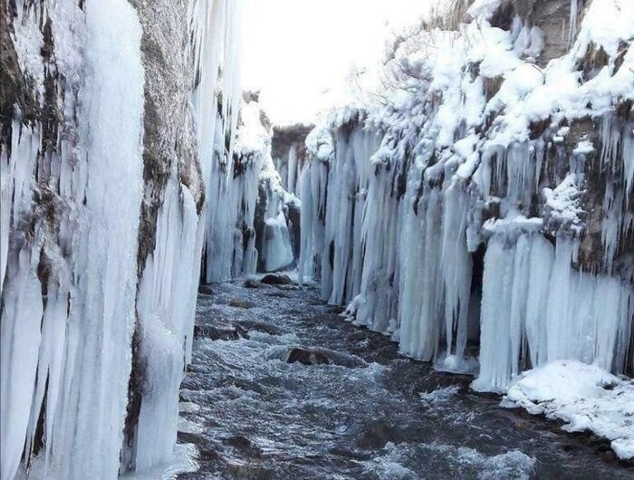 سفر به «جهنمدره»؛ جایی که صخرهها آسمان را میبلعند