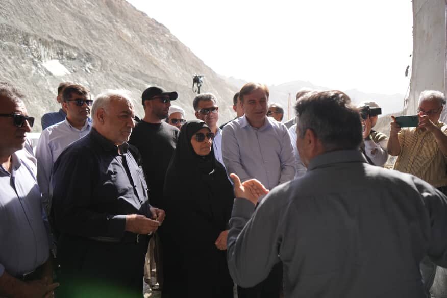 استاندار بوشهر: وزیر راه برای تأمین اعتبار پروژههای عمرانی شاخص استان قول مساعد داد استاندار بوشهر: وزیر راه برای تأمین اعتبار پروژههای عمرانی شاخص استان قول مساعد داد