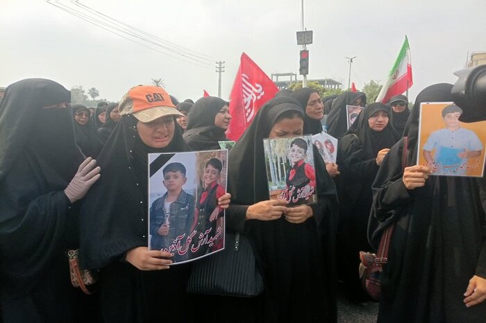 وداع با پارههای تن؛ پیوند دوباره پیکر شهدای «شجره طیبه میناب» با مزارشان