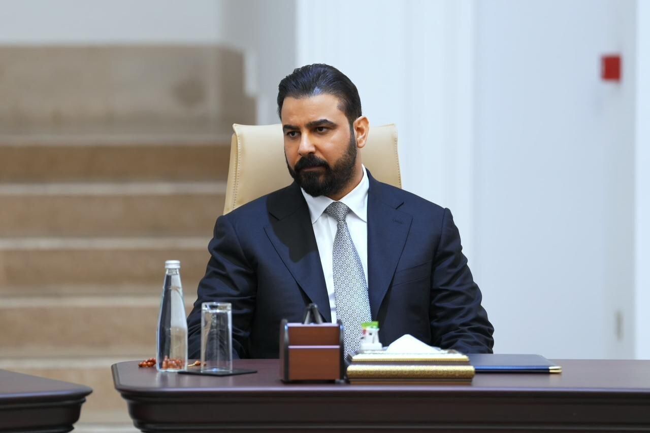 الزيدي يقول انه سيبحث في إيران الملفات ذات الاهتمام المشترك والتعاون الثنائي