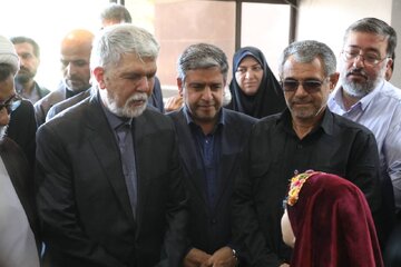 وزیر فرهنگ و ارشاد اسلامی وارد اردبیل شد