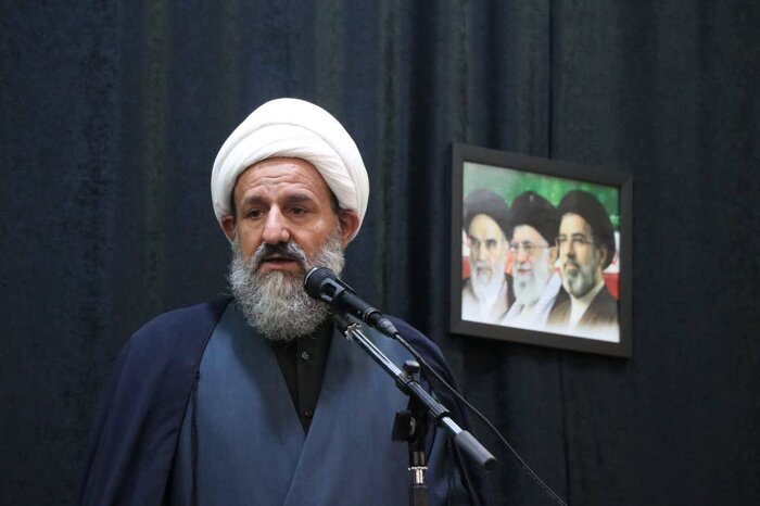 استکبار ستیزی و مقاومت تنها راه استقلال و آزادی ملتها مقابل نظام سلطه است