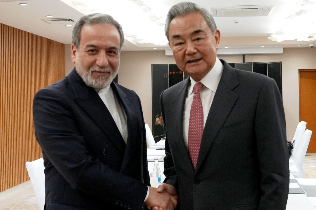 Iran – Chine : La rencontre entre Abbas Araghchi et Wang Yi Iran – Chine : La rencontre entre Abbas Araghchi et Wang Yi