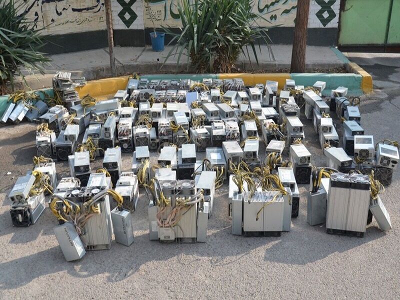 ۴۸ دستگاه استخراج غیرمجاز رمز ارز در استان بوشهر کشف شد ۴۸ دستگاه استخراج غیرمجاز رمز ارز در استان بوشهر کشف شد