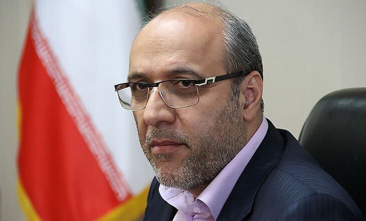 عضو شورای شهر: گردنکلفتها جای پارک را به مردم میفروشند