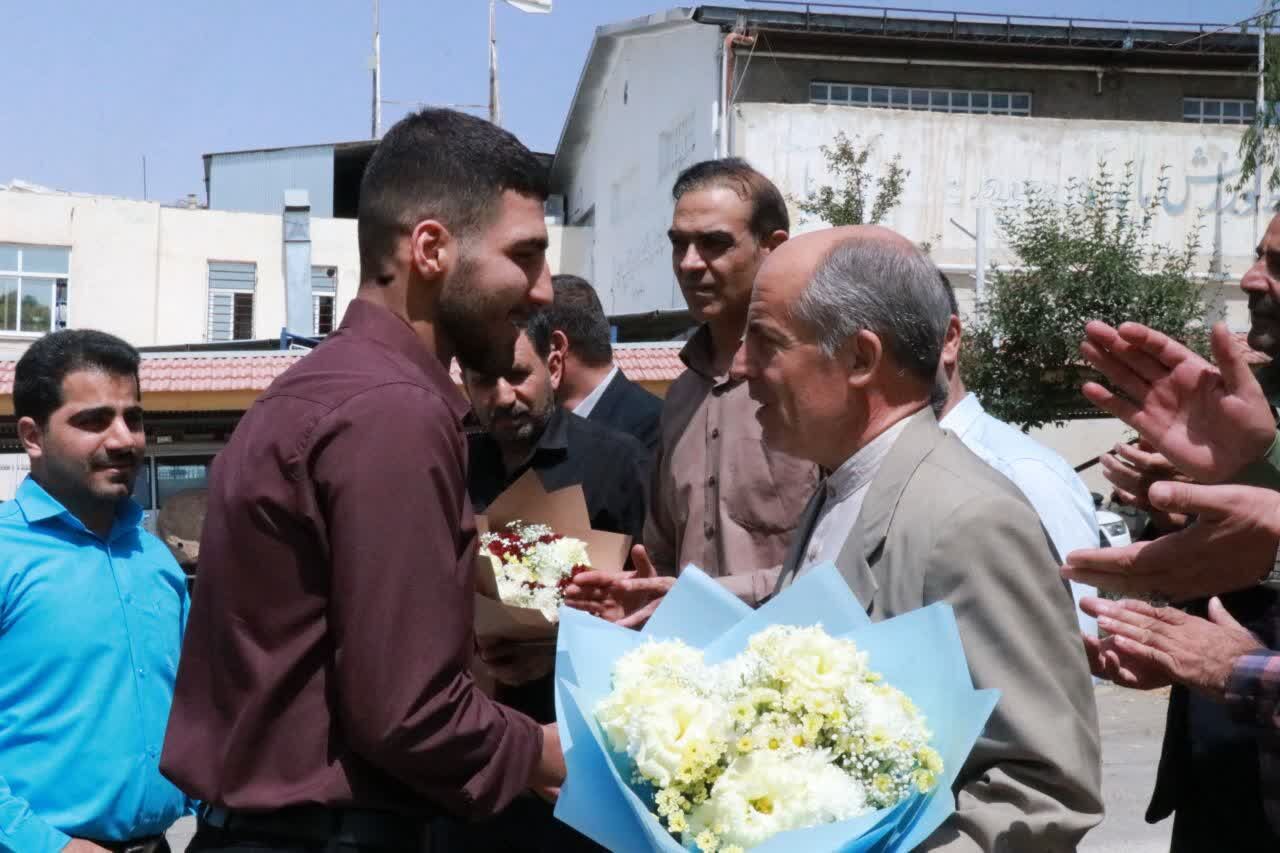 آیین استقبال از قهرمان جوجیتسو آسیا در شهرکرد برگزار شد