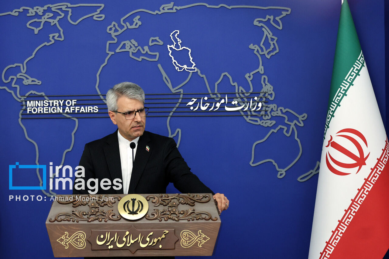 بقائی: مذاکرات هرمز با عمان دوجانبه است؛ موضوعات ایران و آمریکا بعداً بررسی می‌شود