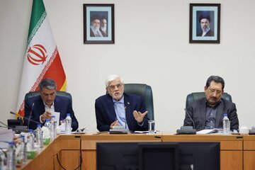 عارف: هیچ بهانه‌ای برای کم‌کاری در توسعه روابط با آفریقا پذیرفته نیست